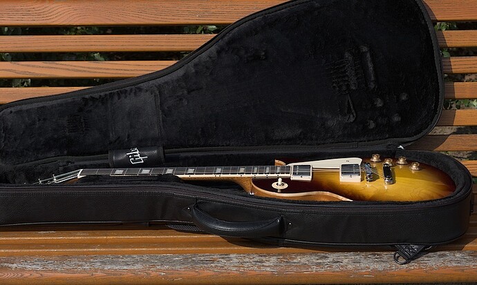 LP_InCase